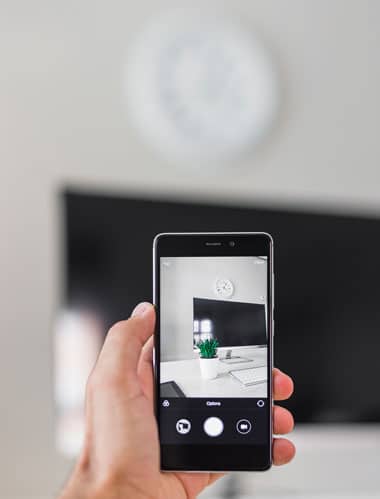 CCTV cameras connected to mobile device clydebank